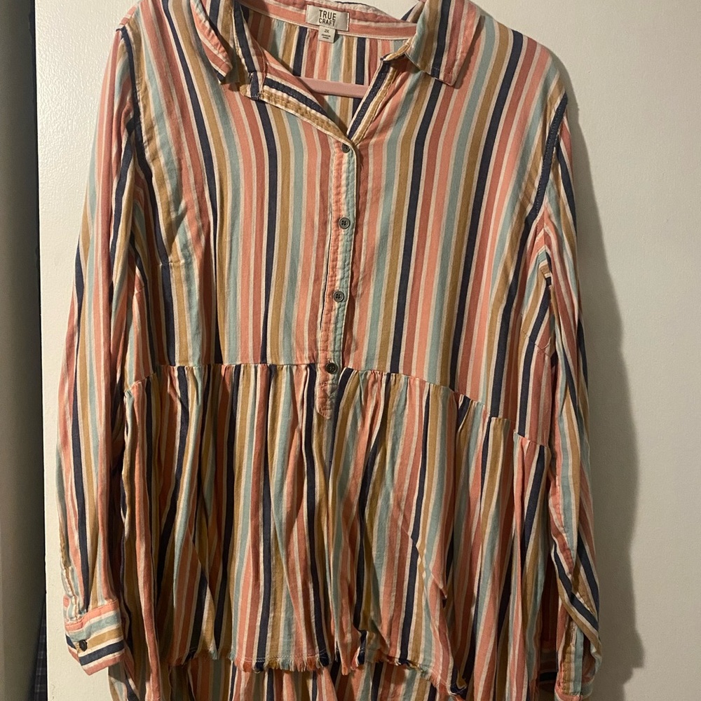 True Craft high low blouse